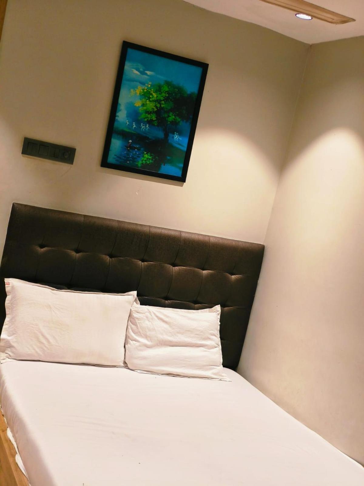 Hotel Sunrise Residency 孟买 外观 照片